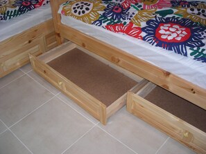 Wi-Fi gratuit, draps fournis