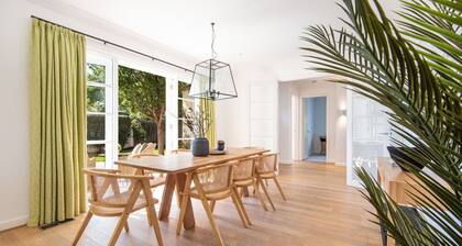 Hampton Haven Pool metres to the Beach