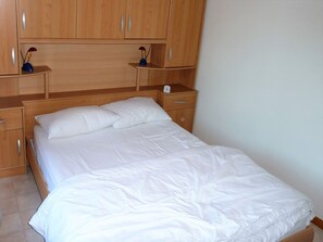 3 bedrooms