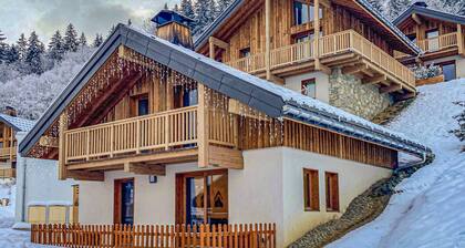 Superbe Chalet Duplex 3* avec Parking et WIFI au Pied des Pistes, Valmorel