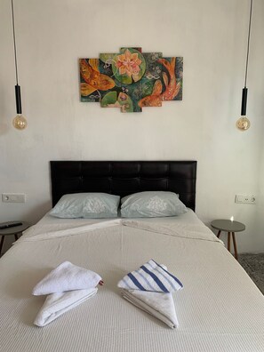 Comfort Double Room | Egyptian cotton sheets, premium bedding, minibar, individually decorated - Ardens House (Bodrum)