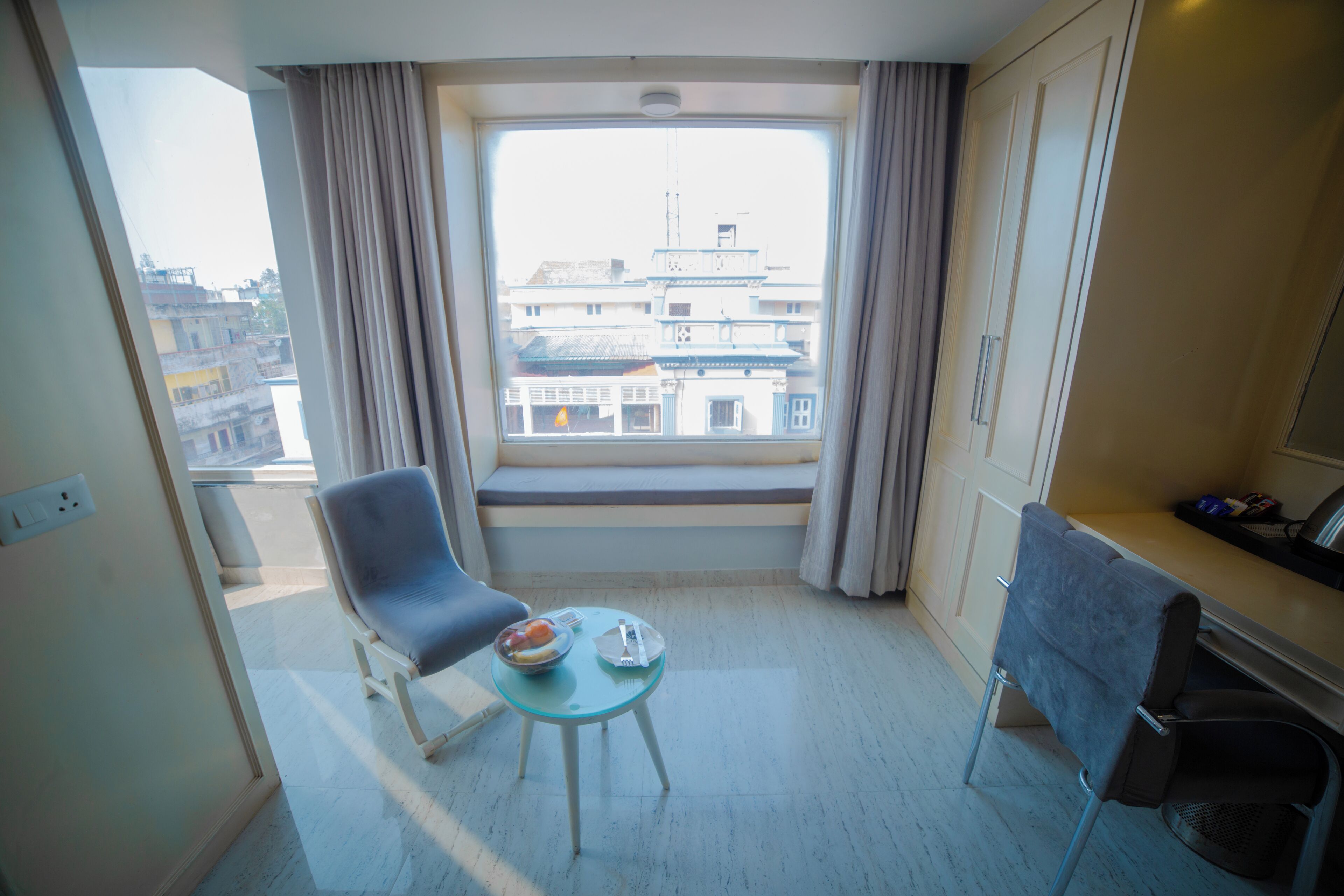 executive double room | 1 bedroom, in-room safe, soundproofing, iron/ironing board