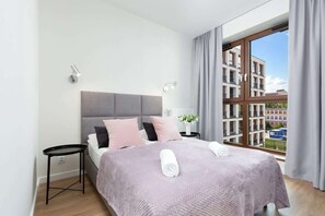 1 bedroom, iron/ironing board, WiFi, bed sheets - Krochmalna 54 Warsaw | Stylish Apartment for Business Travellers | Balconies | City Centre (Warszawa)