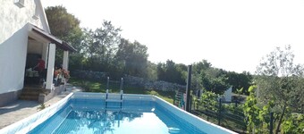 Vacation home near Rovinj quiet location with large garden, terrace, WLAN