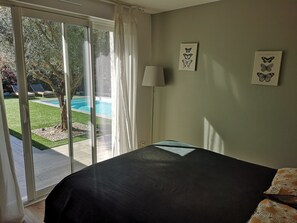 4 chambres, bureau, fer et planche à repasser, Wi-Fi gratuit