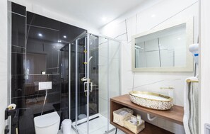 Douche, séchoir à cheveux