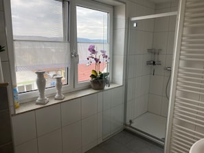 Bathtub - Apartment in Lohr (Lohr am Main)
