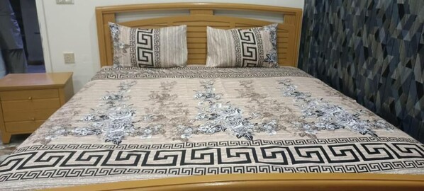 Standard Double Room | Iron/ironing board, free WiFi - New Sprit Luxury Room (Karachi)