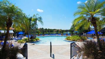 Una piscina climatizada