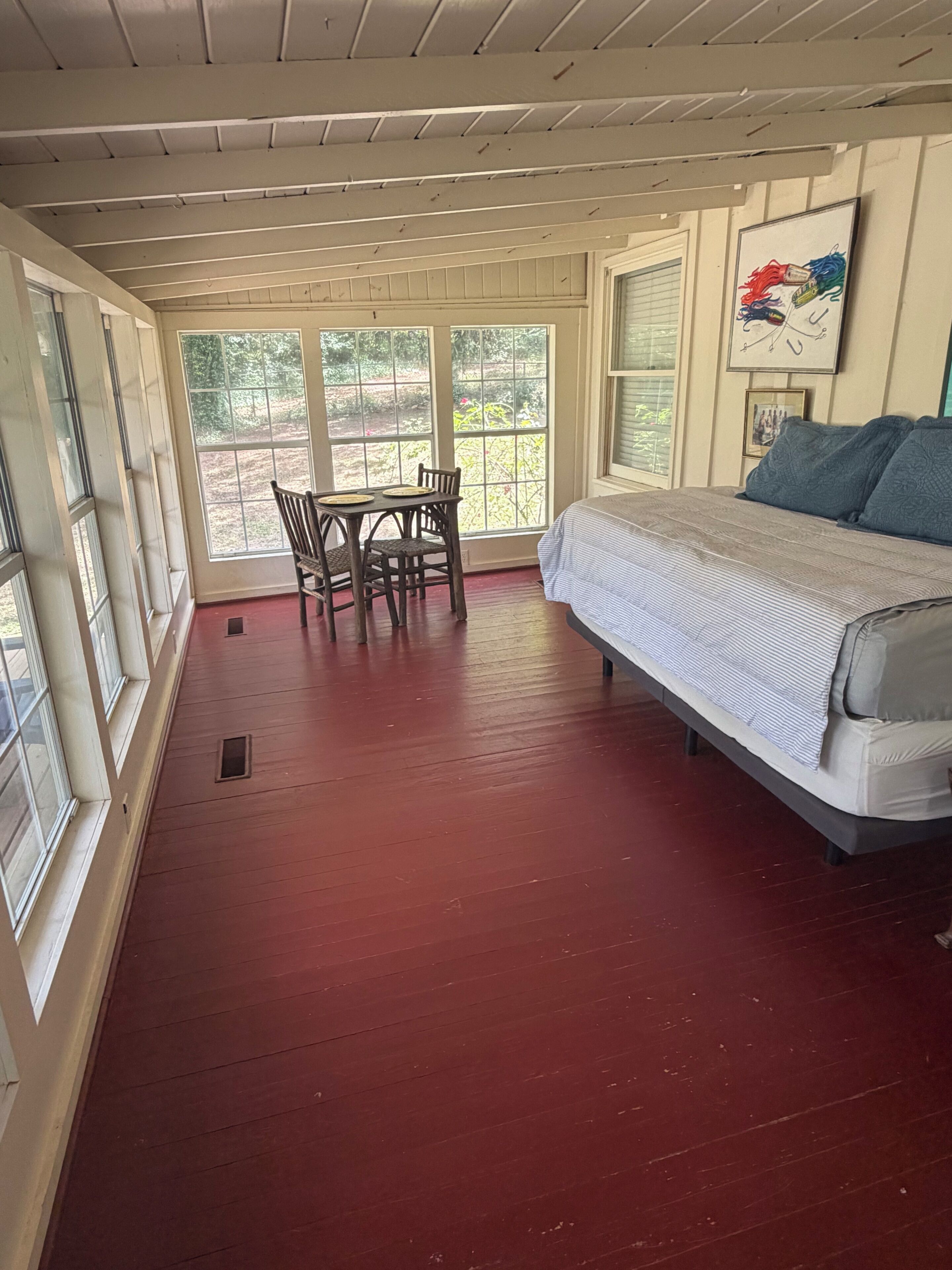 1 bedroom, desk, iron/ironing board, free WiFi