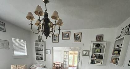 Historic GrandHotelFishCamp.com Cottage on Fish River in Fairhope, AL