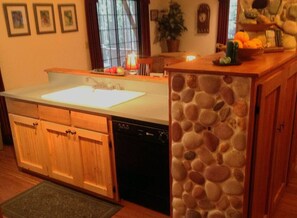 Interior - Sweet Retreat: Theater, Pool/Ping-Pong, Quiet! (Camp Connell)