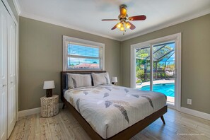 4 chambres, fer et planche à repasser, Wi-Fi gratuit, draps fournis