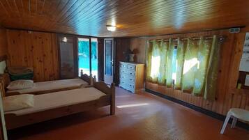 3 chambres, accĂšs Internet