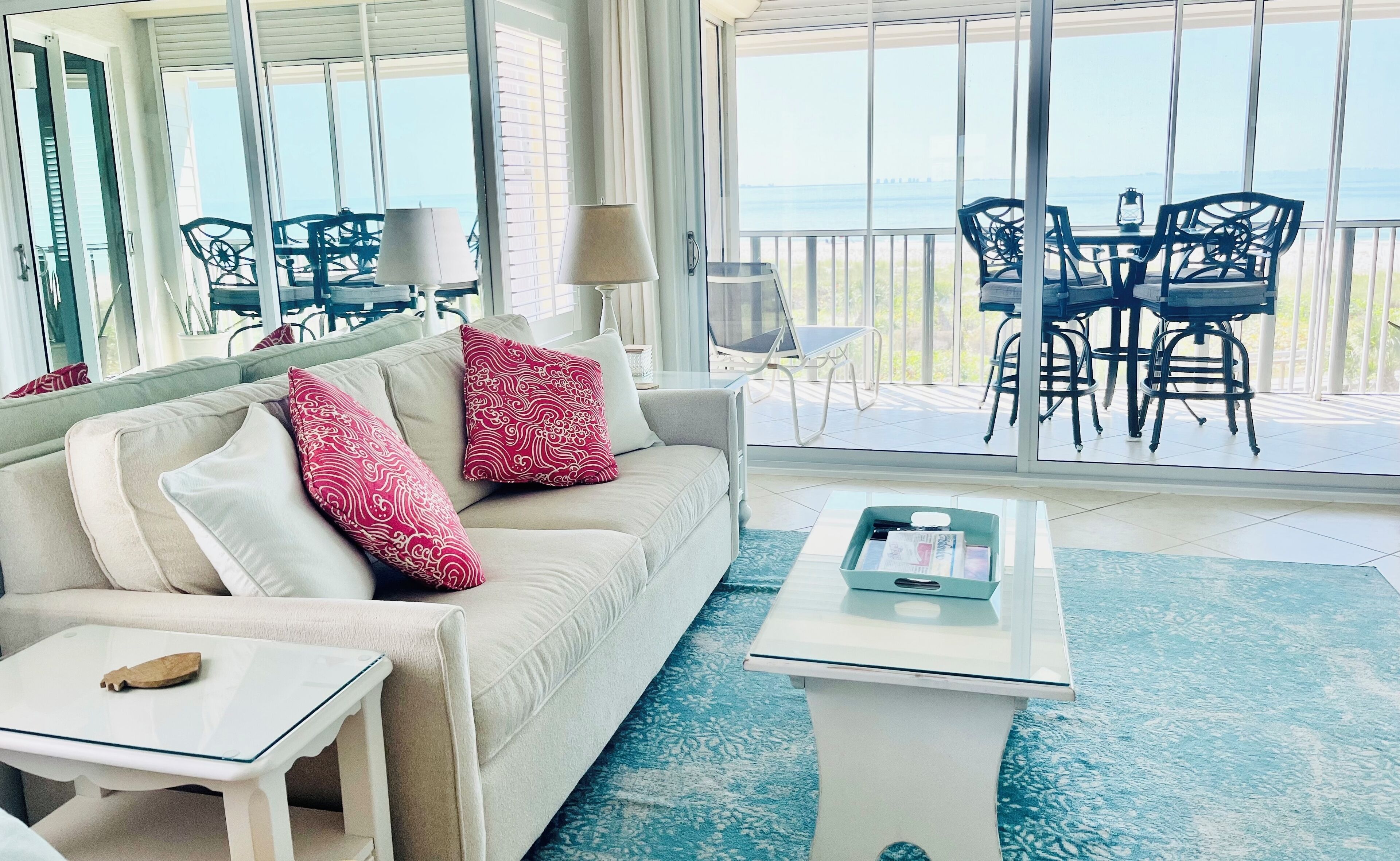 Una Smart TV, libros