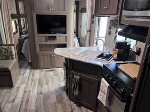 Imagen sin descripción, 2 de 25, botón