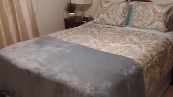 2 habitaciones, tabla de planchar con plancha y wifi gratis