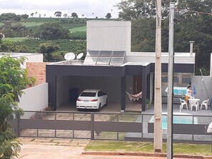 Outdoor dining - HOUSE IN CAPITÓLIO - RECANTO SILVEIRA MINAS (Capitólio)