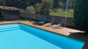 Piscine extérieure, piscine chauffée