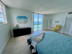 2 bedrooms, in-room safe, desk, travel cot
