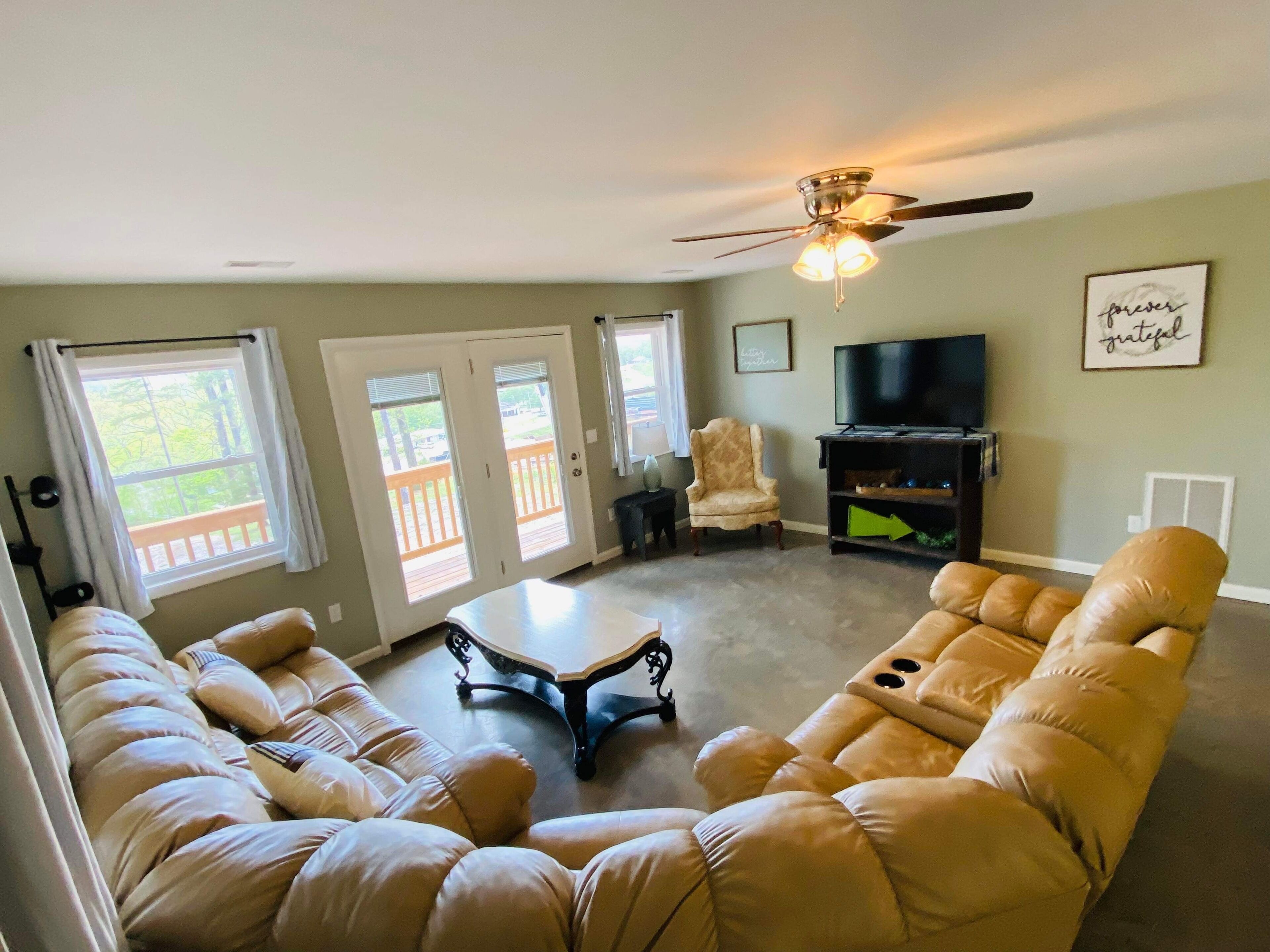 Smart TV y reproductor de DVD 