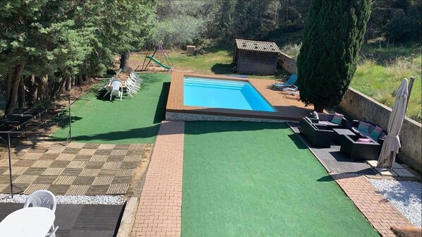 Piscine extérieure, piscine chauffée