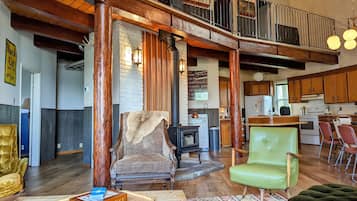 Smart TV, DVD player