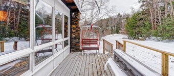 Kilbourne Lodge ︙Mid-Century Chalet @ Killington Rd - Pet & Family Friendly