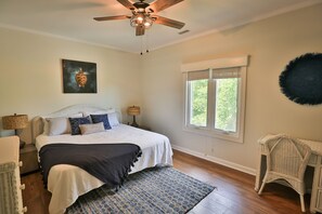 4 chambres, literie de qualité supérieure, bureau