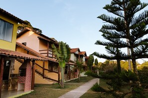 Exterior - Alpha Ville Chalés (Lima Duarte)