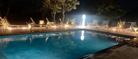 Outdoor pool, a heated pool