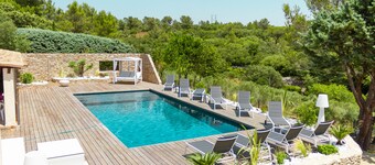 Villa in the heart of the garrigue