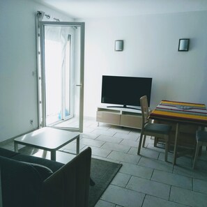 Fernseher