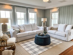 Smart TV, DVD player