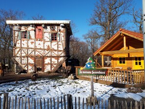 المنشأة من الخارج