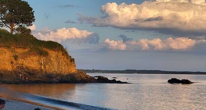 Maison Sonath - a fisherman's home with a Breton spirit