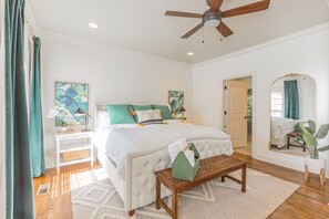 4 dormitorios, escritorio, cortinas opacas