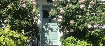 Quintessential Cottage near Bath, from 1650’s