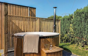 Baignoire à remous extérieure