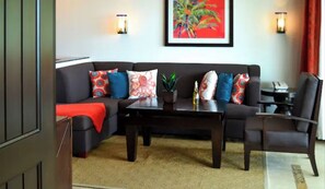 TV, stereo - Beautiful Luxery Resort with private beach access - Oceanview! (Cabo San Lucas)
