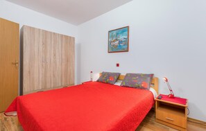 1 soverom, reiseseng for barn, wi-fi (inkludert) og sengetøy