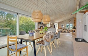 Dining - 3 bedroom amazing home in Ebeltoft (Ebeltoft)