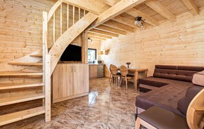 TV - 2 bedroom nice home in Pobierowo (Pobierowo)