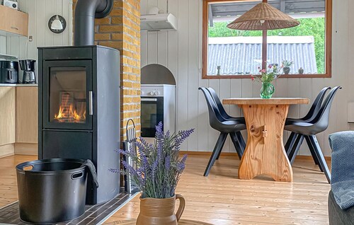 2 bedroom amazing home in Hemmet