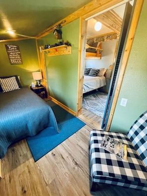 3 chambres, lit parapluie, Wi-Fi gratuit, draps fournis