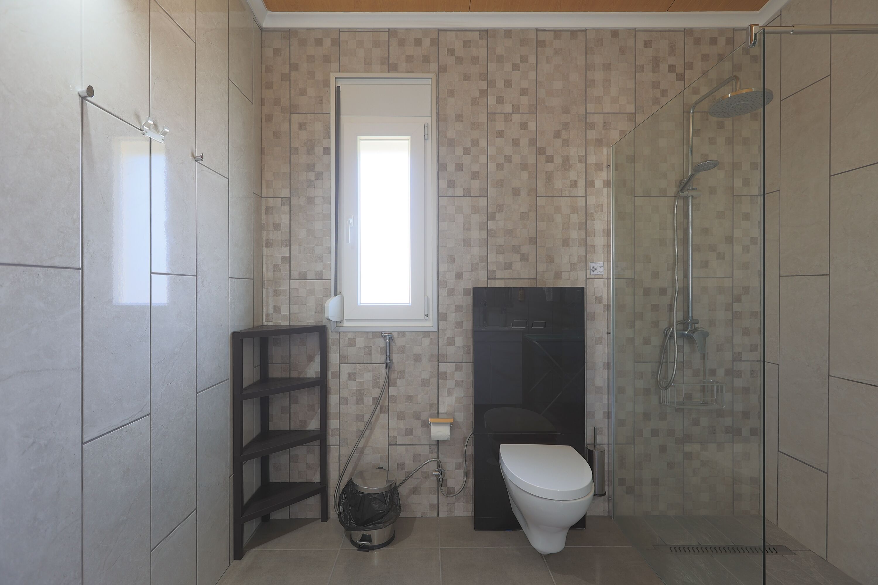 Photo - Parrots`Village