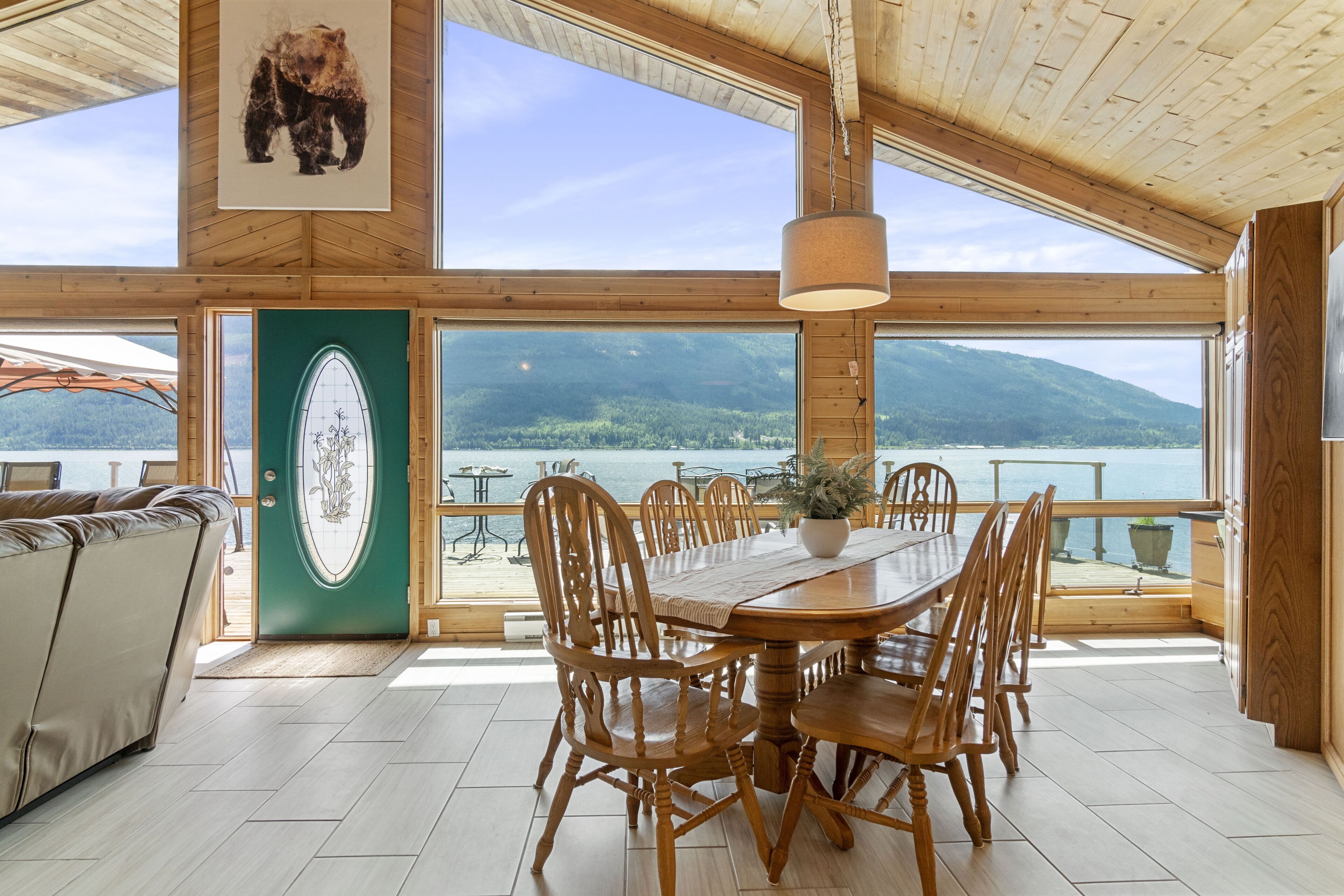 Top 10 Lake Cabin Rentals Near Tappen, Canada Updated 2024 Trip101