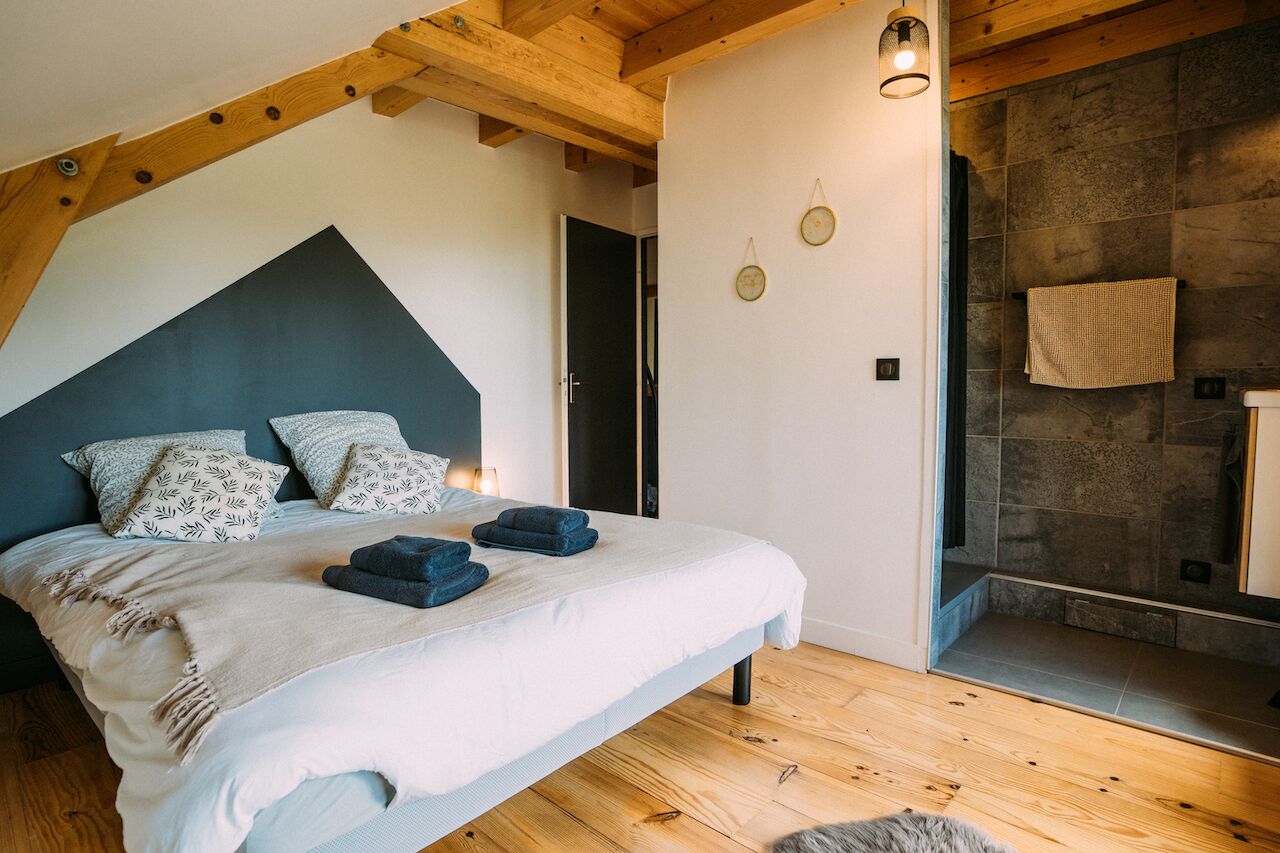 4 chambres, fer et planche à repasser, lit parapluie, Wi-Fi gratuit