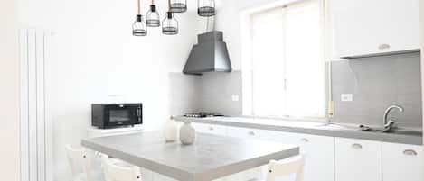 Fridge, oven, dishwasher