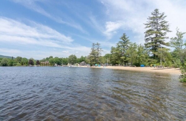 In Strandnähe, Liegestühle